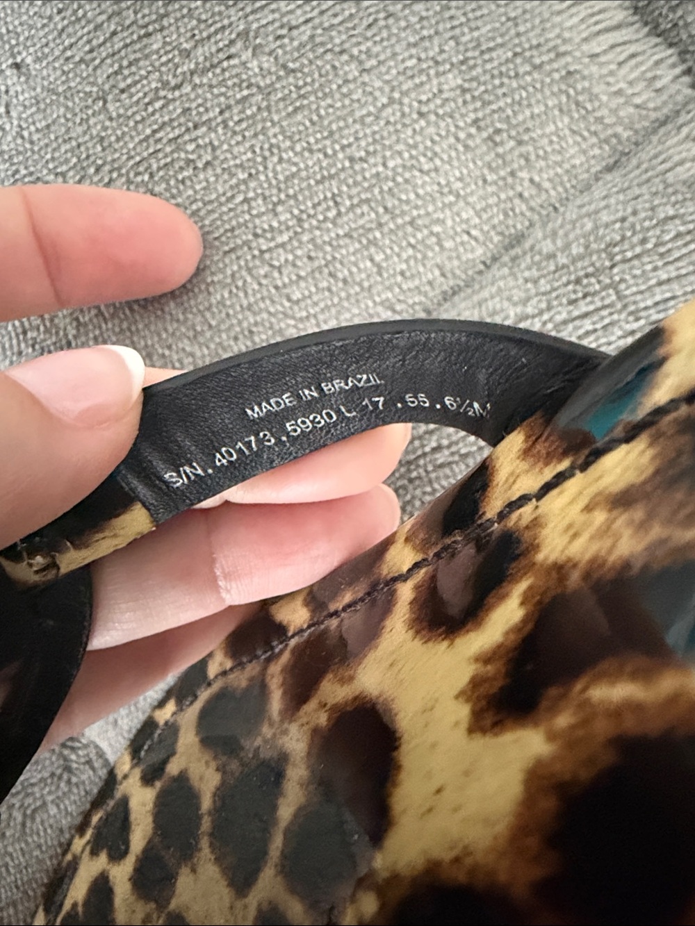 EUC Women’s Tory Burch Miller Patent Natural Leopard print size 6.5 - Picture 6 of 12